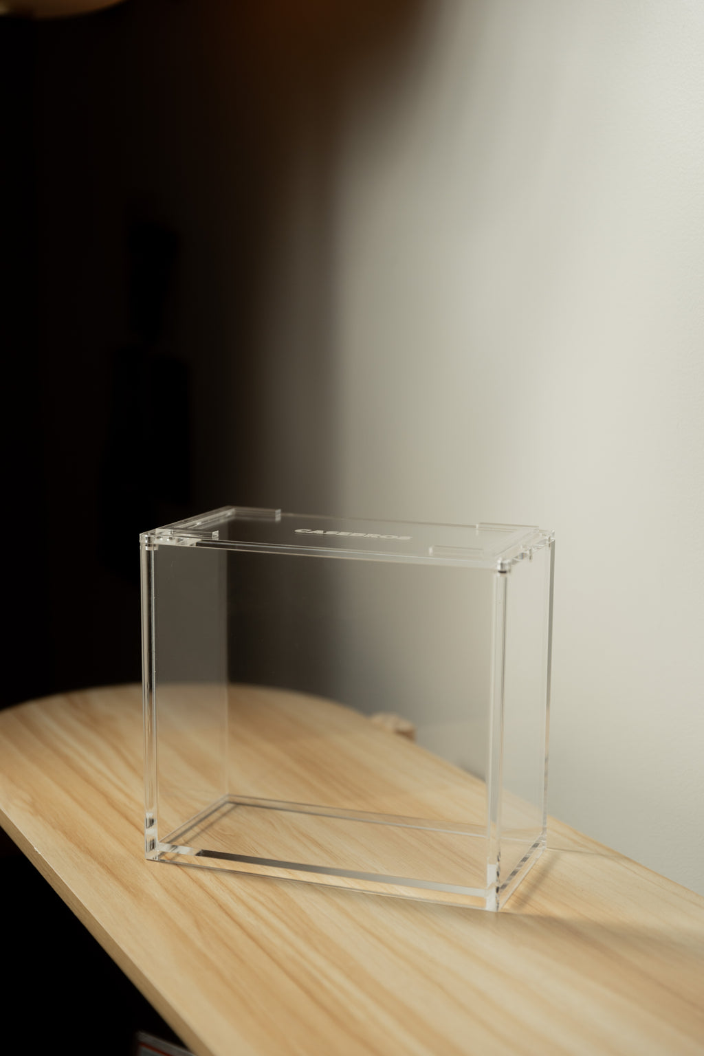 STACKABLE English Elite Trainer Box Pokemon Acrylic Case